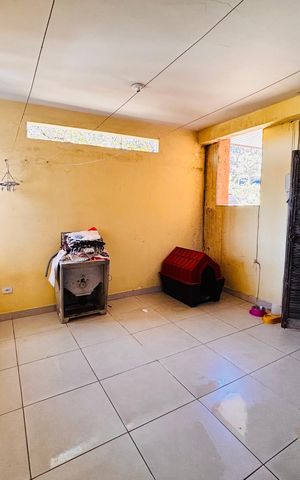 Casa para alugar com 315m², 6 quartos e 2 vagas Casa para alugar com 315m², 6 quartos e 2 vagasLavanderia