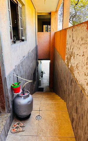 Casa para alugar com 315m², 6 quartos e 2 vagas Casa para alugar com 315m², 6 quartos e 2 vagasAcesso a casa 2