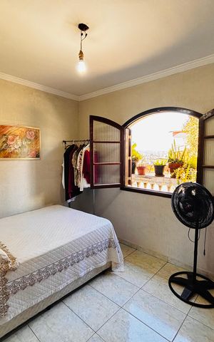 Casa para alugar com 315m², 6 quartos e 2 vagas Casa para alugar com 315m², 6 quartos e 2 vagasQuarto