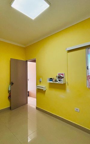 Casa para alugar com 315m², 6 quartos e 2 vagas Casa para alugar com 315m², 6 quartos e 2 vagasQuarto