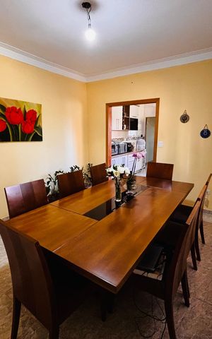 Casa para alugar com 315m², 6 quartos e 2 vagas Casa para alugar com 315m², 6 quartos e 2 vagasSala de Jantar