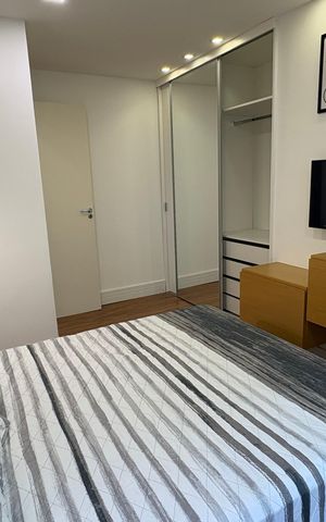 Casa de condomínio para alugar com 246m², 5 quartos e 2 vagas Casa de condomínio para alugar com 246m², 5 quartos e 2 vagasSuíte 3