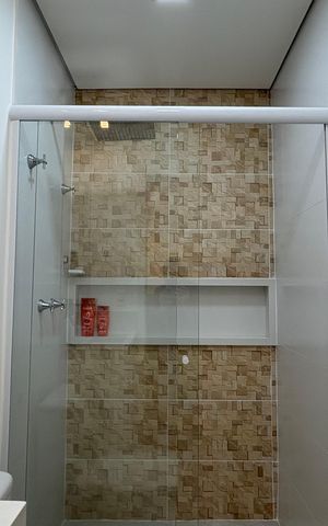 Casa de condomínio para alugar com 246m², 5 quartos e 2 vagas Casa de condomínio para alugar com 246m², 5 quartos e 2 vagasBanheiro 1