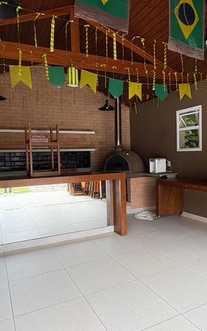 Casa de condomínio para alugar com 246m², 5 quartos e 2 vagas Casa de condomínio para alugar com 246m², 5 quartos e 2 vagasÁrea comum - Churrasqueira