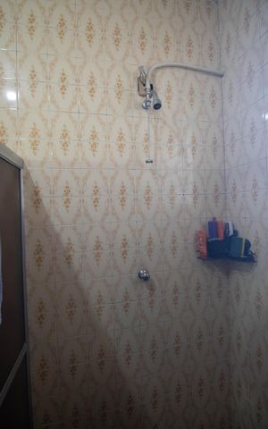 Casa à venda com 210m², 4 quartos e 2 vagas Casa à venda com 210m², 4 quartos e 2 vagasBanheiro social