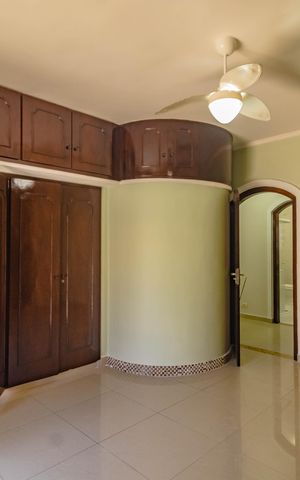 Casa à venda com 120m², 2 quartos e 1 vaga