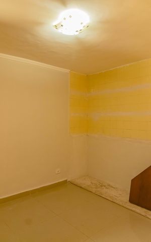 Casa à venda com 120m², 2 quartos e 1 vaga