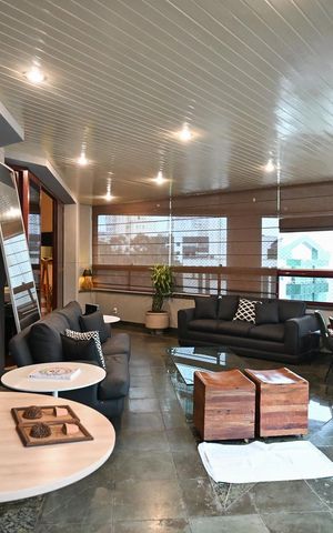 Apartamento para alugar com 449m², 3 quartos e 5 vagasVaranda