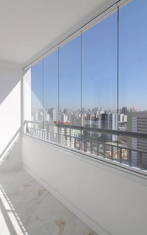 Apartamento à venda com 44m², 2 quartos e sem vaga Apartamento à venda com 44m², 2 quartos e sem vagaVaranda