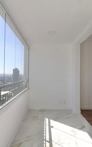Apartamento à venda com 44m², 2 quartos e sem vaga Apartamento à venda com 44m², 2 quartos e sem vagaVaranda