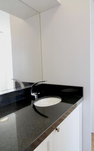 Apartamento à venda com 44m², 2 quartos e sem vaga Apartamento à venda com 44m², 2 quartos e sem vagaBanheiro