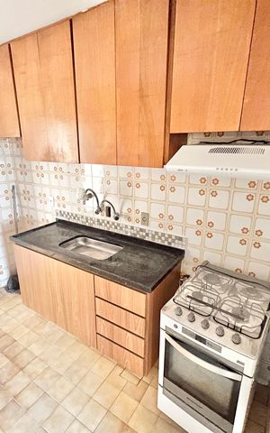 Apartamento à venda com 52m², 2 quartos e 1 vaga Apartamento à venda com 52m², 2 quartos e 1 vagaCozinha