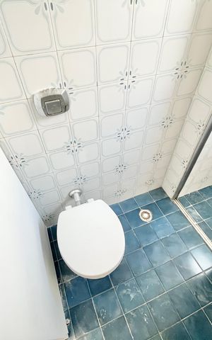 Apartamento à venda com 52m², 2 quartos e 1 vaga Apartamento à venda com 52m², 2 quartos e 1 vagaBanheiro