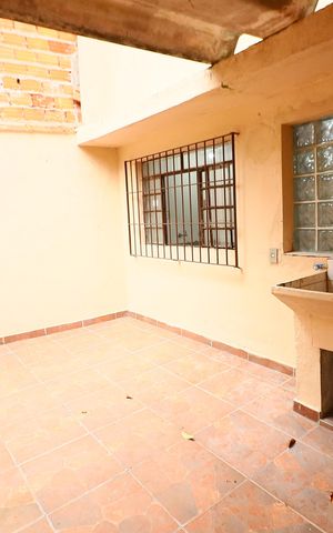 Casa para alugar com 45m², 1 quarto e sem vagaÁrea de serviço
