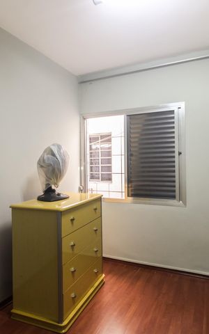 Casa à venda com 183m², 3 quartos e 3 vagas Casa à venda com 183m², 3 quartos e 3 vagasQuarto 2