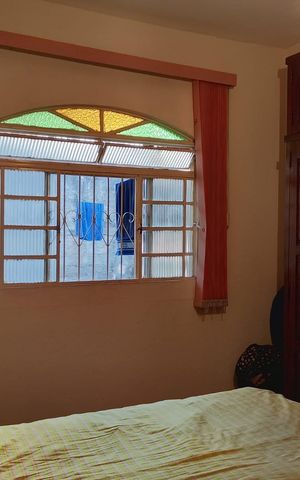 Casa à venda com 175m², 2 quartos e 2 vagas