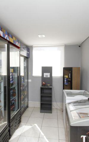Apartamento à venda com 80m², 3 quartos e 2 vagasmercado