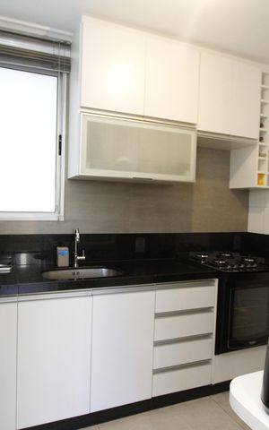 Apartamento à venda com 80m², 3 quartos e 2 vagasCozinha