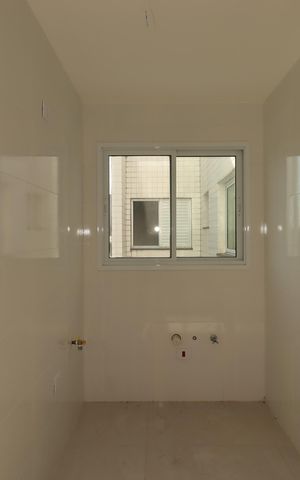 Apartamento à venda com 149m², 2 quartos e 2 vagasCozinha