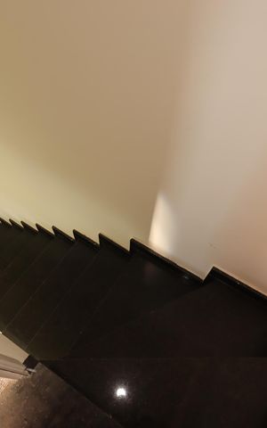 Apartamento à venda com 149m², 2 quartos e 2 vagasEscada
