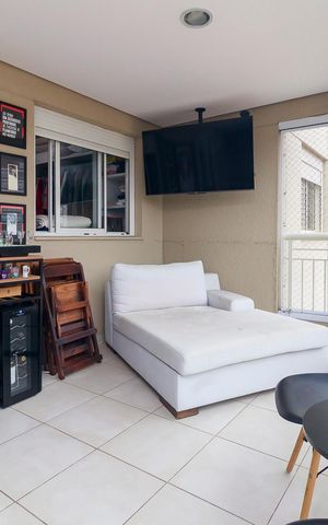 Apartamento para alugar com 135m², 3 quartos e 2 vagas Apartamento para alugar com 135m², 3 quartos e 2 vagasSala - Varanda