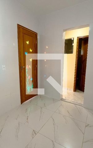 Casa à venda com 160m², 4 quartos e 2 vagas Casa à venda com 160m², 4 quartos e 2 vagasCozinha