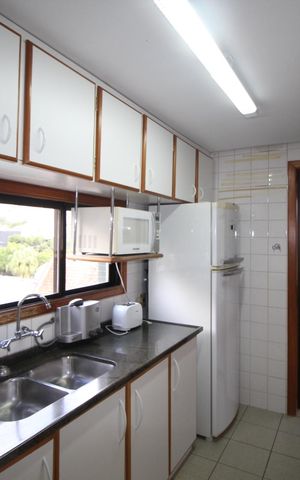 Apartamento à venda com 98m², 2 quartos e 1 vagaCozinha