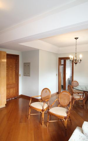 Apartamento à venda com 98m², 2 quartos e 1 vagaSala