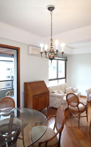 Apartamento à venda com 98m², 2 quartos e 1 vagaSala