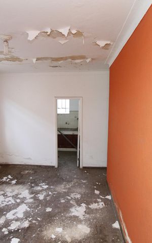 Casa à venda com 370m², 6 quartos e 4 vagasquarto 5