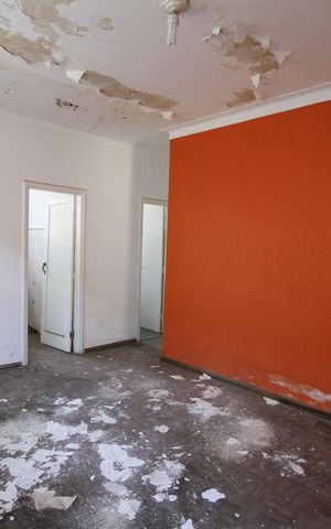 Casa à venda com 370m², 6 quartos e 4 vagasquarto 5