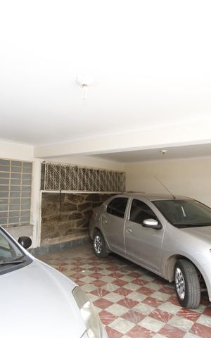 Casa à venda com 370m², 6 quartos e 4 vagasGaragem