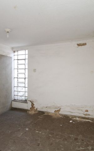Casa à venda com 370m², 6 quartos e 4 vagassala 2