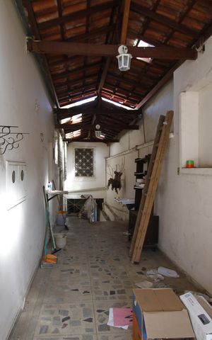 Casa à venda com 370m², 6 quartos e 4 vagasVaranda