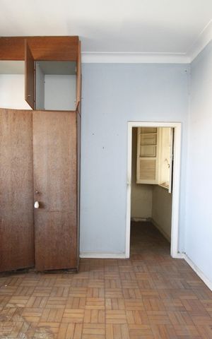 Casa à venda com 370m², 6 quartos e 4 vagasQuarto 2