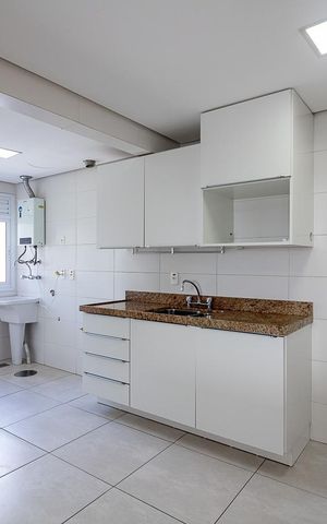 Apartamento para alugar com 93m², 2 quartos e 3 vagasCozinha