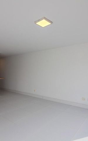 Apartamento para alugar com 93m², 2 quartos e 3 vagasSala