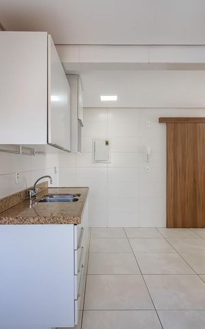 Apartamento para alugar com 93m², 2 quartos e 3 vagasCozinha