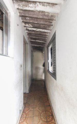 Casa para alugar com 150m², 4 quartos e sem vaga Casa para alugar com 150m², 4 quartos e sem vagaCorredor Externo