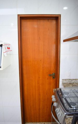 Casa à venda com 180m², 3 quartos e 4 vagas Casa à venda com 180m², 3 quartos e 4 vagasDespensa