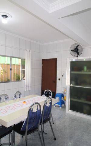 Casa para alugar com 256m², 5 quartos e 4 vagasCozinha