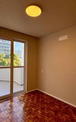 Apartamento à venda com 86m², 2 quartos e 1 vaga