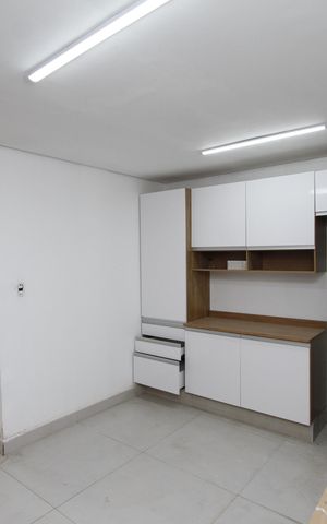 Apartamento à venda com 239m², 4 quartos e 4 vagasCozinha