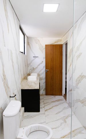 Apartamento à venda com 239m², 4 quartos e 4 vagasBanheiro da Suíte