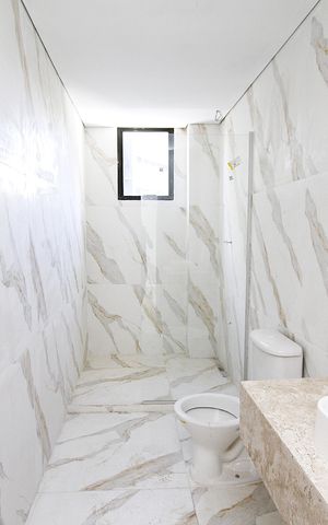 Apartamento à venda com 239m², 4 quartos e 4 vagasBanheiro Social