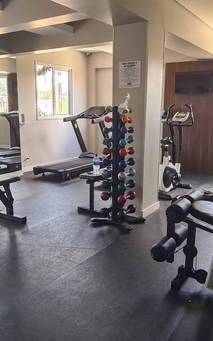 Apartamento à venda com 47m², 2 quartos e 1 vagaÁrea comum - Academia