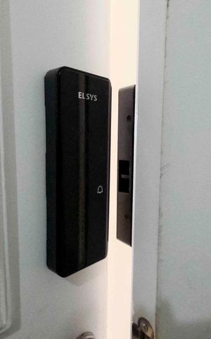 Apartamento à venda com 47m², 2 quartos e 1 vagaFechadura Eletrônica