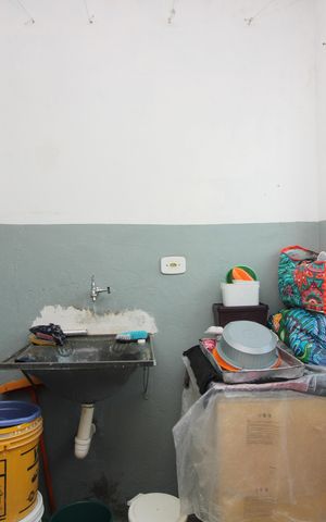 Casa à venda com 198m², 5 quartos e 2 vagasCasa 4 - Área de serviço