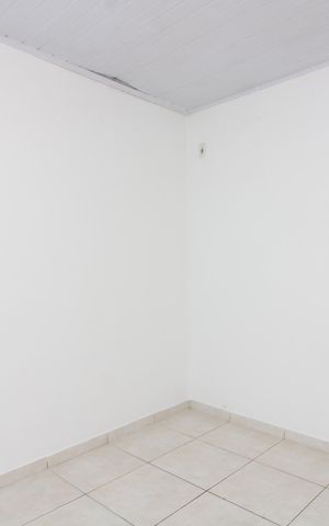Casa à venda com 198m², 5 quartos e 2 vagasCasa 2 - Quarto
