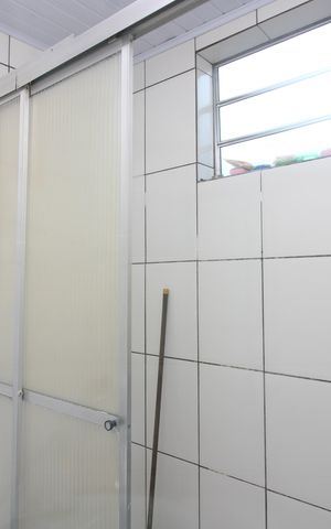 Casa à venda com 198m², 5 quartos e 2 vagasCasa 4 - Banheiro social